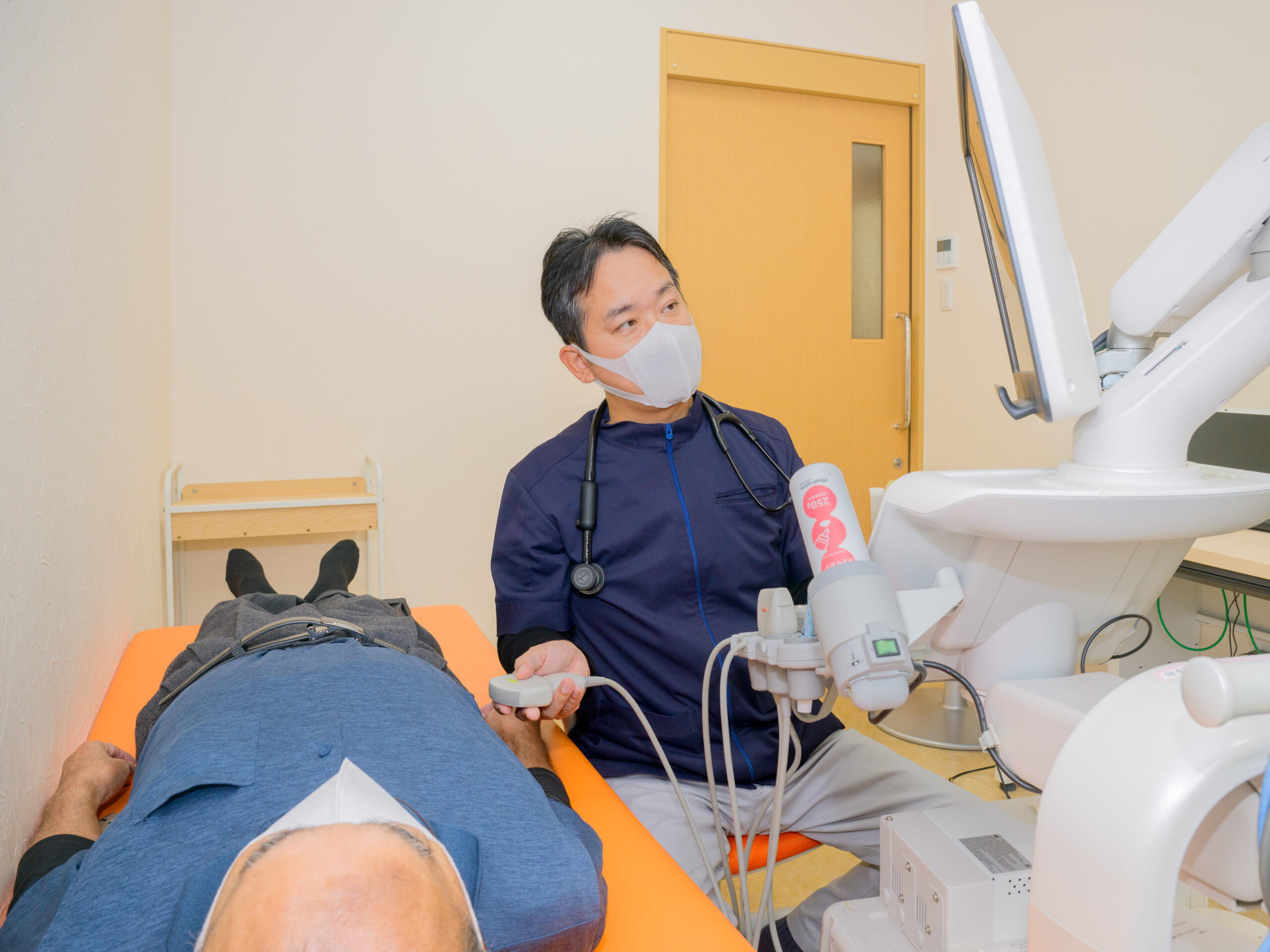 治療風景_DSC2334 超音波検査